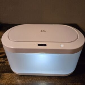 Munchkin Touch Free Baby Wipe Warmer With Night Light CLEAN